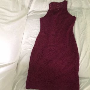 Bodycon mid lace dress